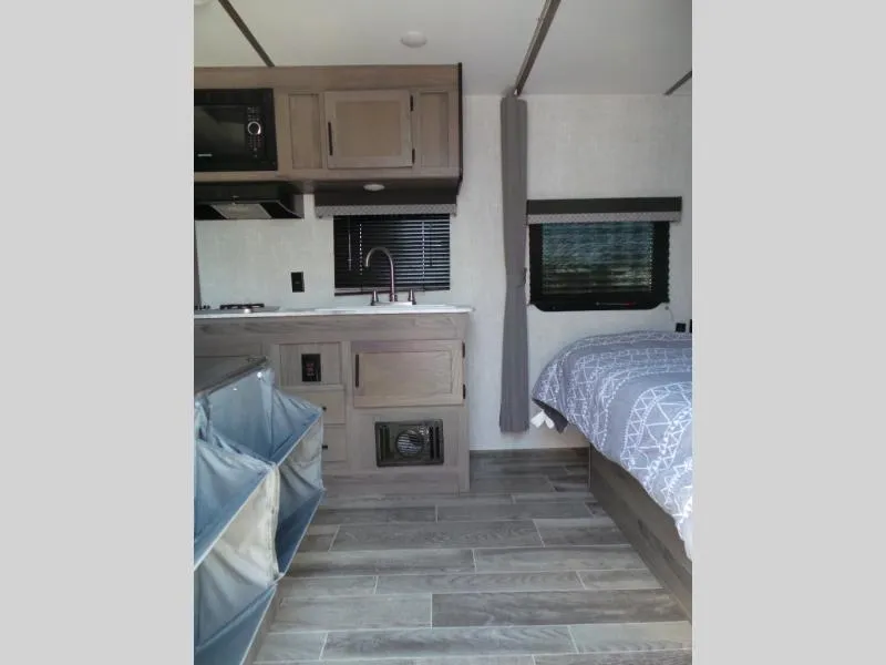 new Travel Trailers Gulf Stream Ameri-Lite Ultra Lite for sale, in Decatur, IN Thumbnail 6