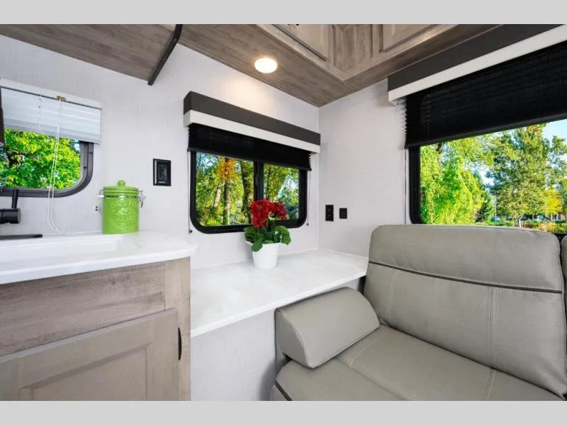 new Travel Trailers Gulf Stream Ameri-Lite Ultra Lite for sale, in Decatur, IN Thumbnail 10