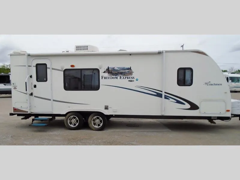 used Travel Trailers Coachmen Freedom Express LTZ for sale, in Decatur, IN Thumbnail 3