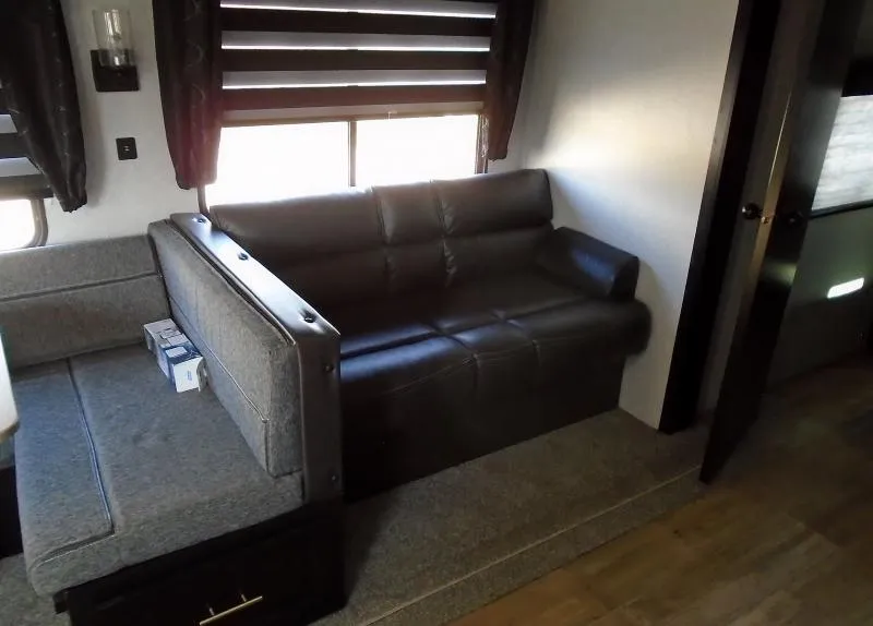 used Travel Trailers Forest River Cherokee for sale, in Decatur, IN Thumbnail 11