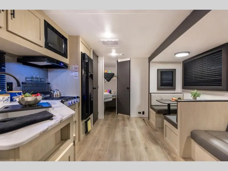 used Travel Trailers Shasta i-5 Edition for sale, in Decatur, IN Thumbnail 7