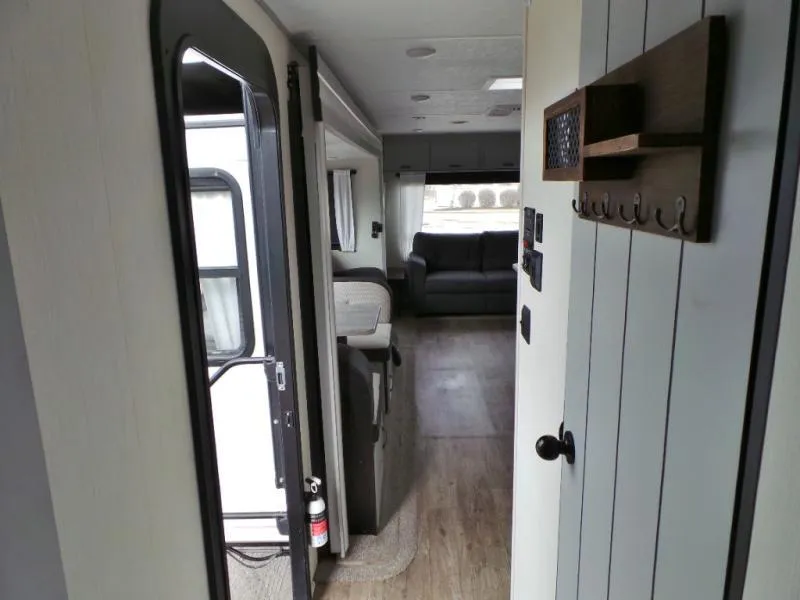 used Travel Trailers Forest River Vibe for sale, in Decatur, IN Thumbnail 20
