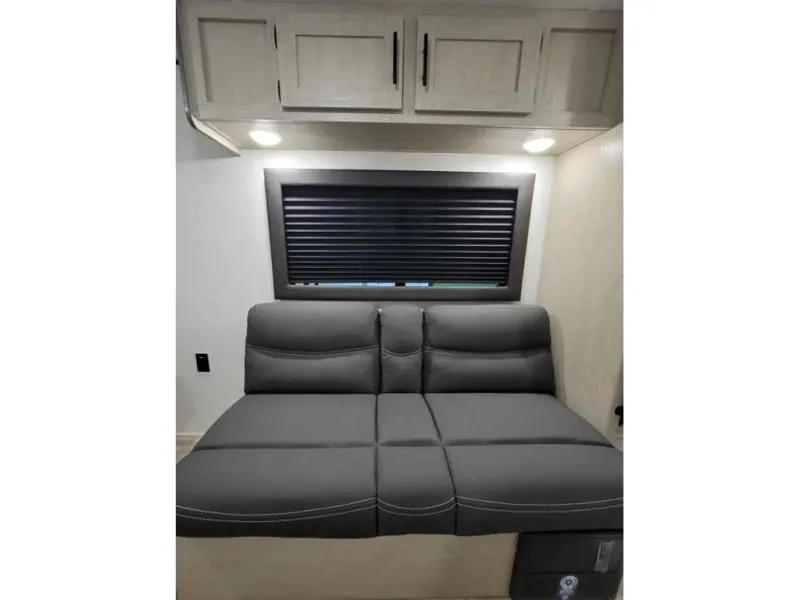 used Travel Trailers Shasta Compact for sale, in Decatur, IN Thumbnail 8