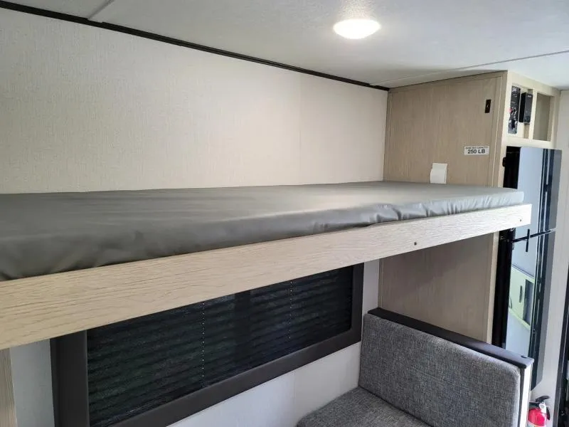 used Travel Trailers Shasta Compact for sale, in Decatur, IN Thumbnail 10