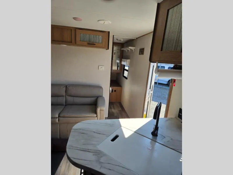 used Travel Trailers Prime Time Avenger for sale, in Decatur, IN Thumbnail 9