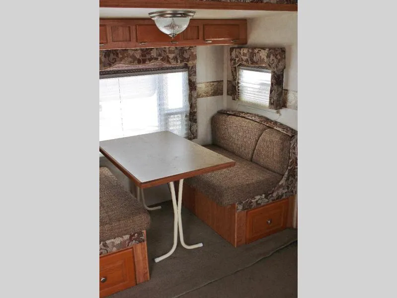used Travel Trailers Forest River Flagstaff for sale, in Decatur, IN Thumbnail 24