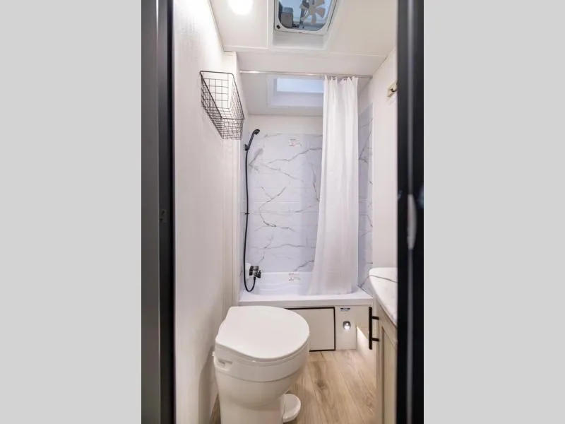 used Travel Trailers Shasta i-5 Edition for sale, in Decatur, IN Thumbnail 16