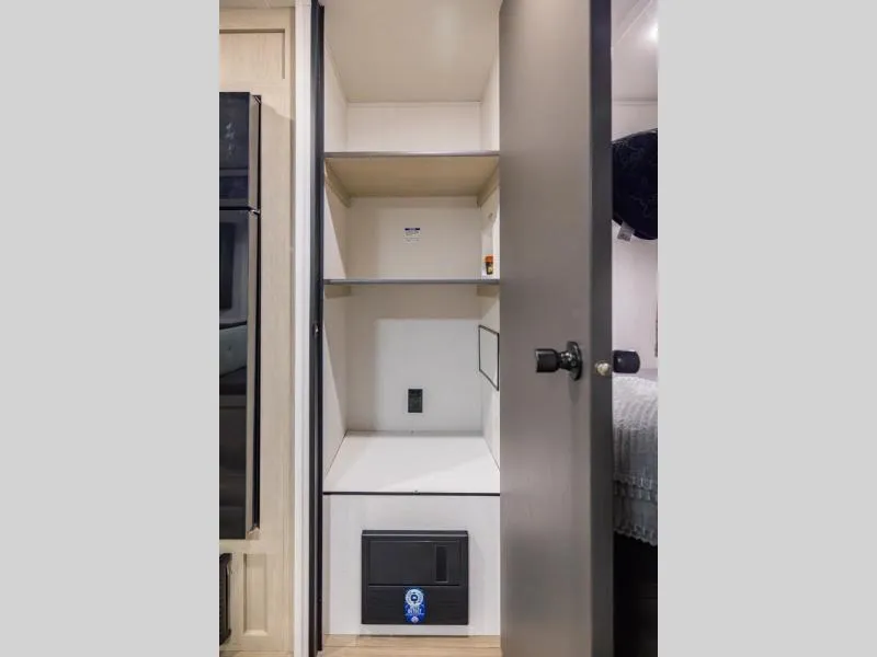 used Travel Trailers Shasta i-5 Edition for sale, in Decatur, IN Thumbnail 13