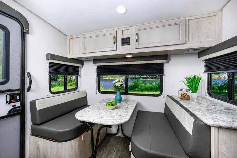 used Travel Trailers Gulf Stream Vista Cruiser for sale, in Decatur, IN Thumbnail 14