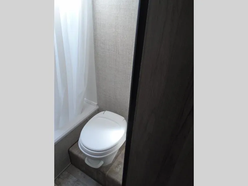 used Travel Trailers Gulf Stream Kingsport for sale, in Decatur, IN Thumbnail 15