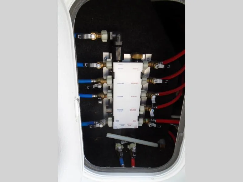 used Fifth Wheel Trailers Keystone RV Cambridge for sale, in Decatur, IN Thumbnail 9