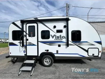 2025 Gulf Stream RV 17SCD
