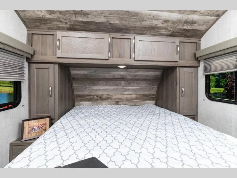 used Travel Trailers Gulf Stream Vista Cruiser for sale, in Decatur, IN Thumbnail 4