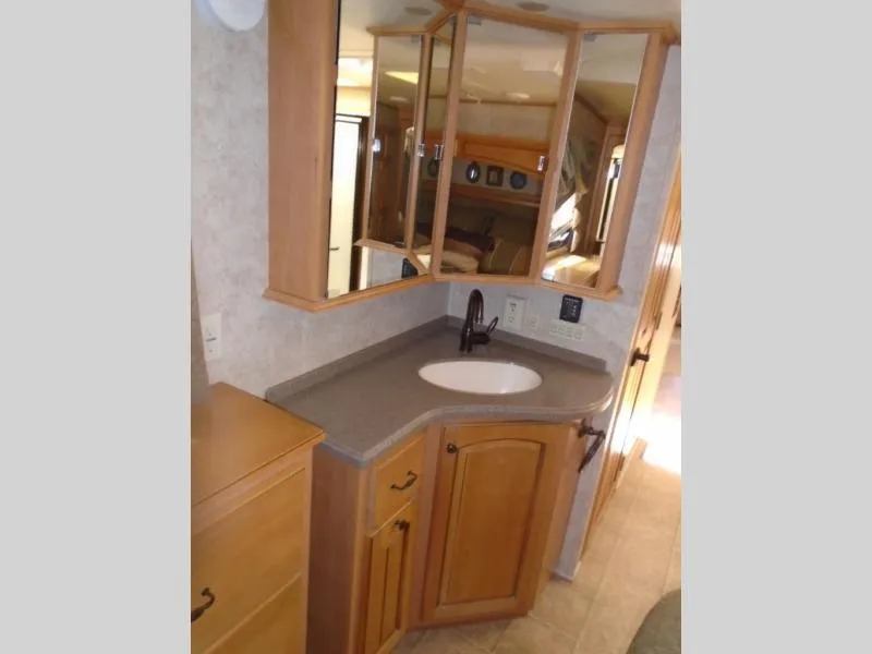 used Fifth Wheel Trailers Keystone RV Cambridge for sale, in Decatur, IN Thumbnail 33