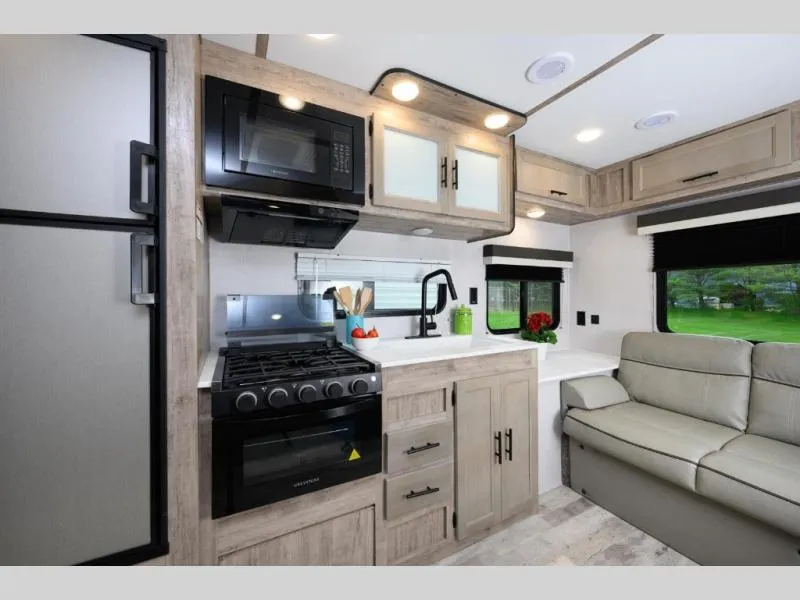 used Travel Trailers Gulf Stream Ameri-Lite Ultra Lite for sale, in Decatur, IN Thumbnail 16