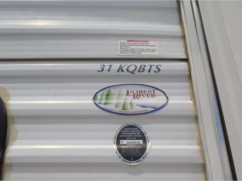 used Travel Trailers Forest River Wildwood for sale, in Decatur, IN Thumbnail 7