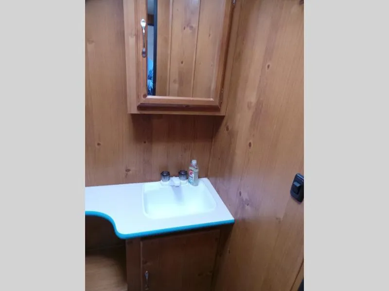 used Travel Trailers Gulf Stream Vintage Cruiser for sale, in Decatur, IN Thumbnail 16