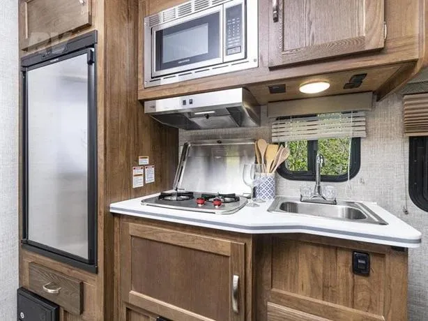 used Travel Trailers Gulf Stream Vista Cruiser for sale, in Decatur, IN Thumbnail 6