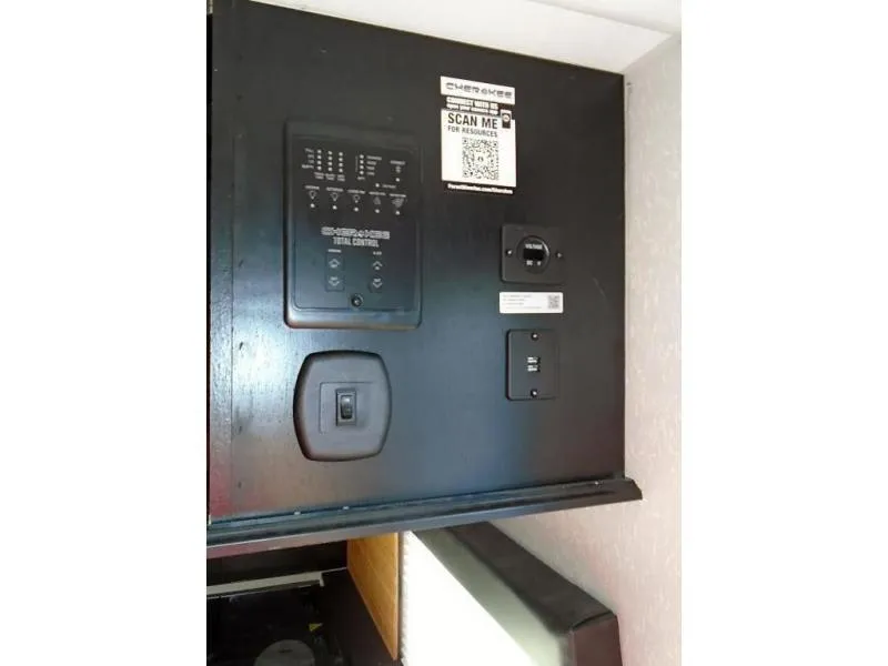 used Travel Trailers Forest River Cherokee for sale, in Decatur, IN Thumbnail 32