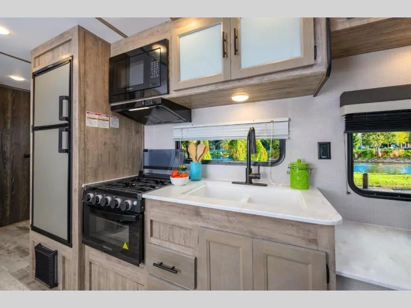 new Travel Trailers Gulf Stream Ameri-Lite Ultra Lite for sale, in Decatur, IN Thumbnail 17