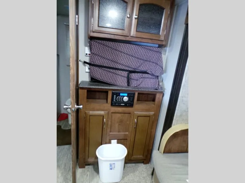 used Travel Trailers Coachmen Freedom Express for sale, in Decatur, IN Thumbnail 8