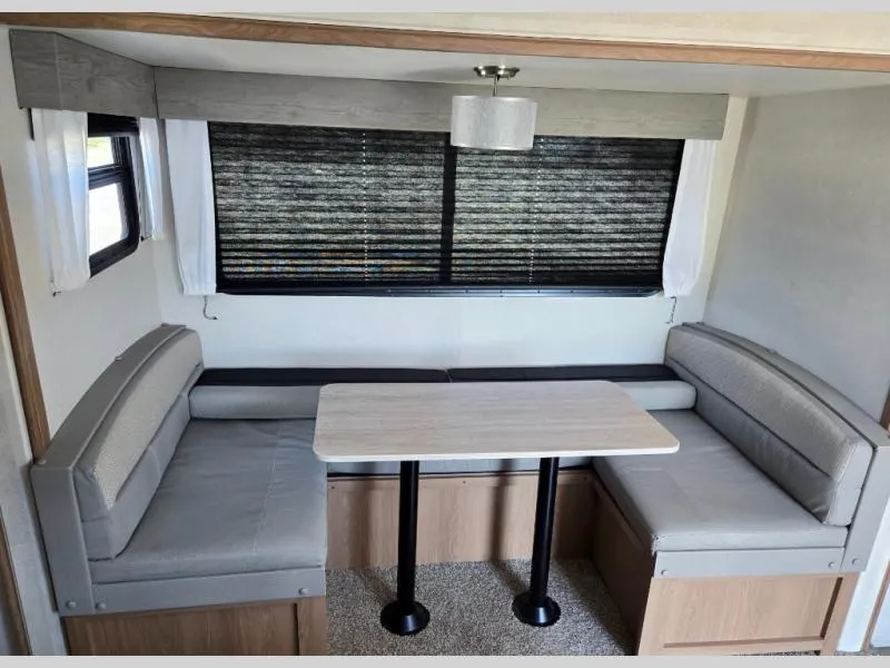 used Travel Trailers Prime Time Avenger for sale, in Decatur, IN Thumbnail 10