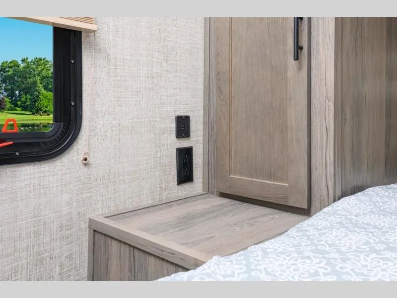 new Travel Trailers Gulf Stream Ameri-Lite Ultra Lite for sale, in Decatur, IN Thumbnail 6