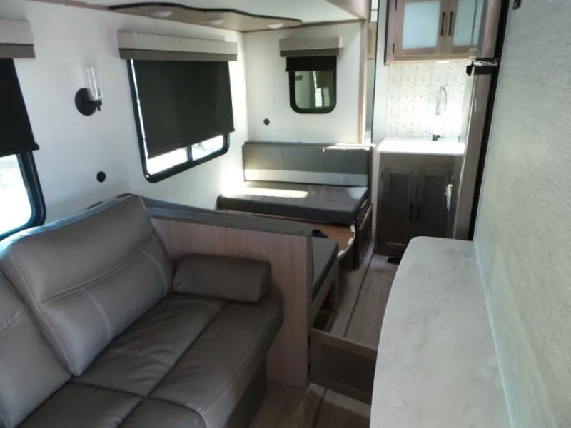 used Travel Trailers Gulf Stream Conquest Supreme Series for sale, in Decatur, IN Thumbnail 10