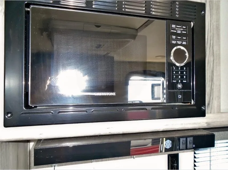 used Travel Trailers Gulf Stream Kingsport for sale, in Decatur, IN Thumbnail 18