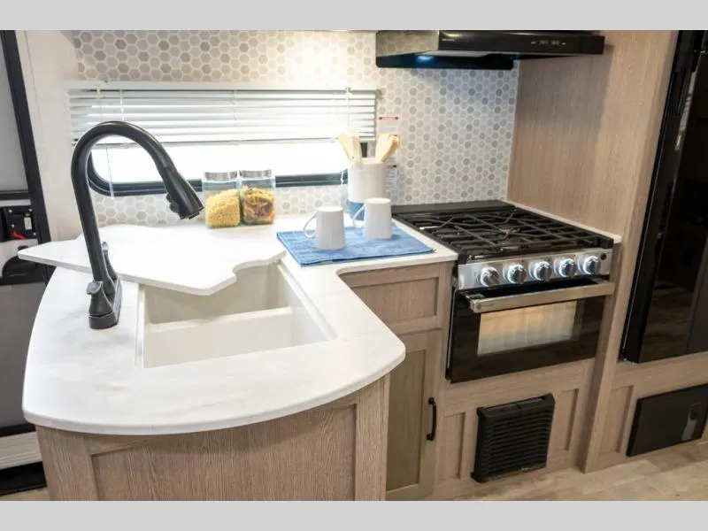 new Travel Trailers Gulf Stream Ameri-Lite Ultra Lite for sale, in Decatur, IN Thumbnail 11