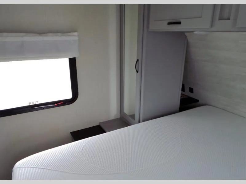 used Travel Trailers Forest River Vibe for sale, in Decatur, IN Thumbnail 16