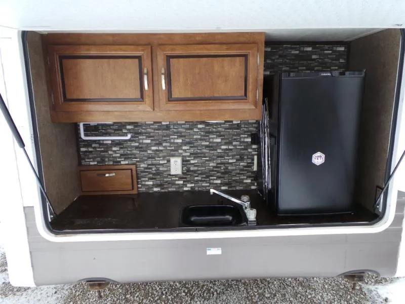 used Travel Trailers Forest River Wildwood for sale, in Decatur, IN Thumbnail 27