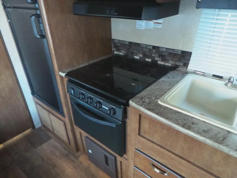 used Travel Trailers Forest River Salem Cruise Lite for sale, in Decatur, IN Thumbnail 18