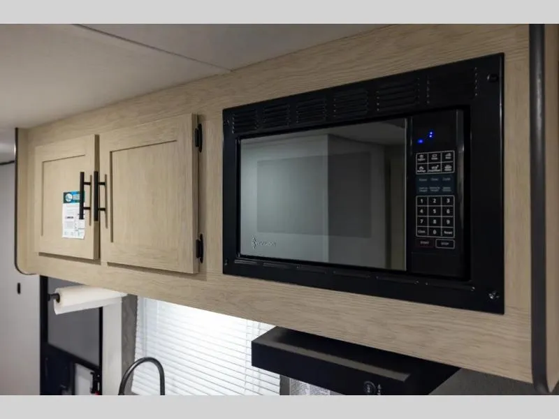 used Travel Trailers Shasta i-5 Edition for sale, in Decatur, IN Thumbnail 11