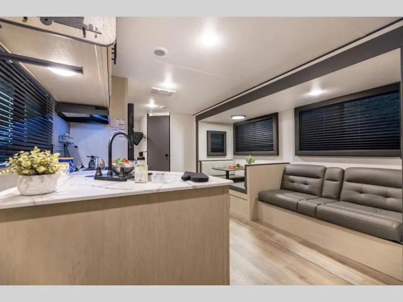 used Travel Trailers Shasta i-5 Edition for sale, in Decatur, IN Thumbnail 5