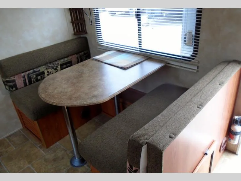 used Travel Trailers Coachmen Freedom Express LTZ for sale, in Decatur, IN Thumbnail 12