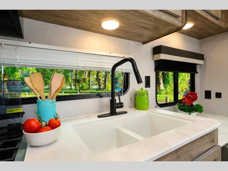 new Travel Trailers Gulf Stream Ameri-Lite Ultra Lite for sale, in Decatur, IN Thumbnail 18