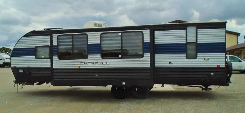 used Travel Trailers Forest River Cherokee for sale, in Decatur, IN Thumbnail 5