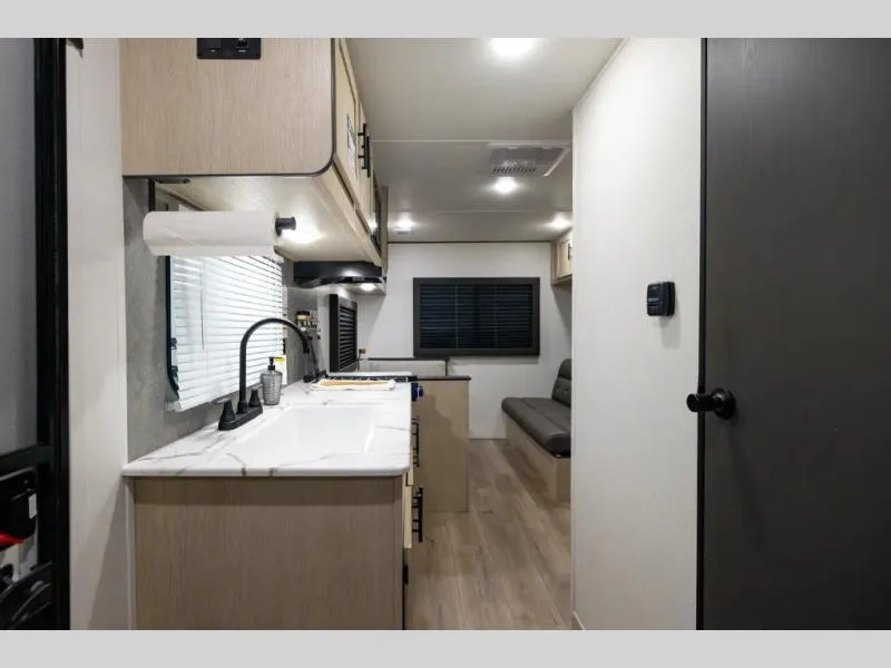 new Travel Trailers Shasta i-5 Edition for sale, in Decatur, IN Thumbnail 7