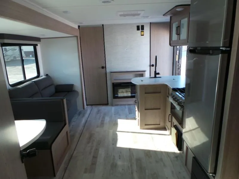 new Travel Trailers Gulf Stream Ameri-Lite Ultra Lite for sale, in Decatur, IN Thumbnail 17