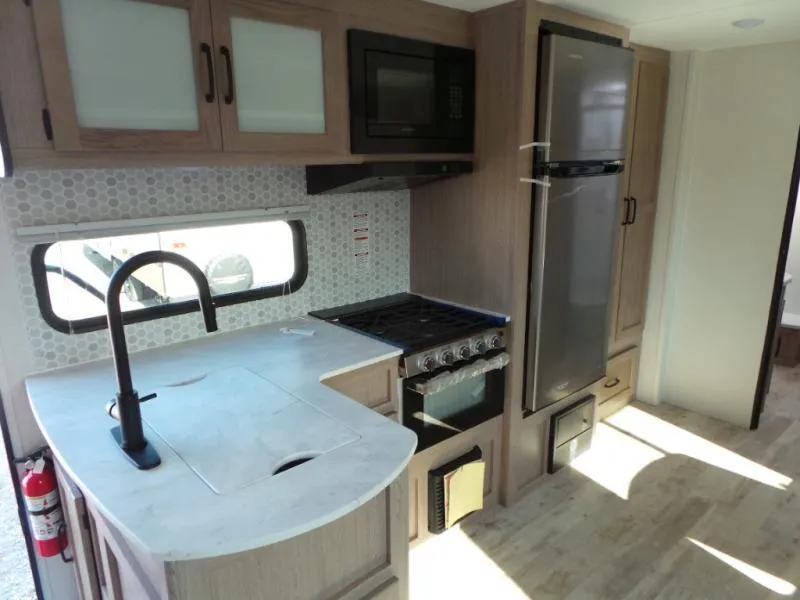 used Travel Trailers Gulf Stream Ameri-Lite Ultra Lite for sale, in Decatur, IN Thumbnail 10