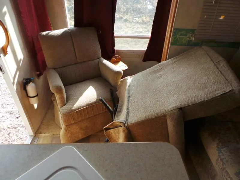 used Fifth Wheel Trailers Gulf Stream MAKO for sale, in Decatur, IN Thumbnail 18