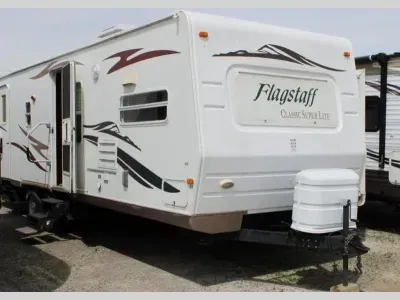 2007 Forest River RV 831FKSS