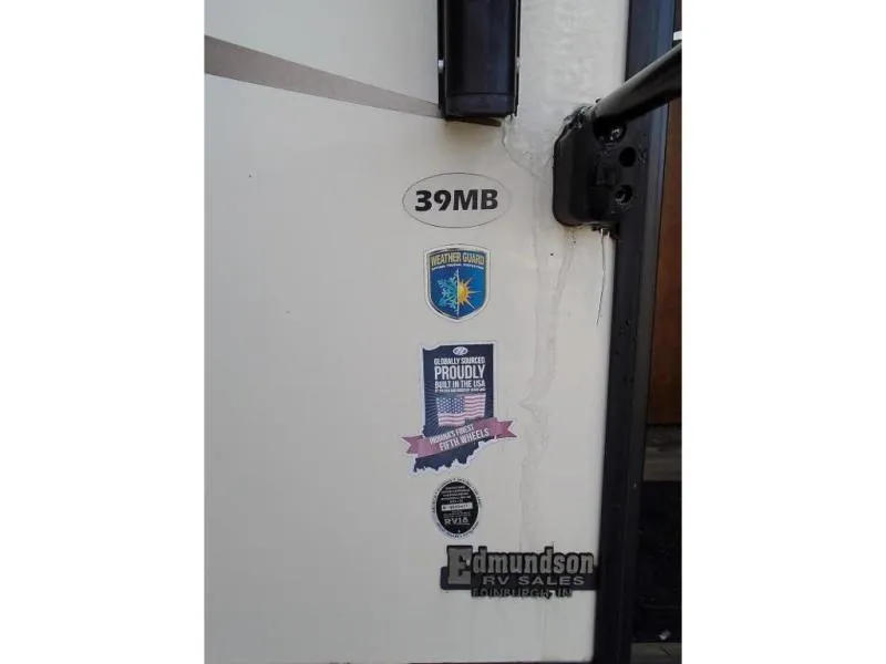 used Travel Trailers Heartland RV Bighorn Traveler for sale, in Decatur, IN Thumbnail 10