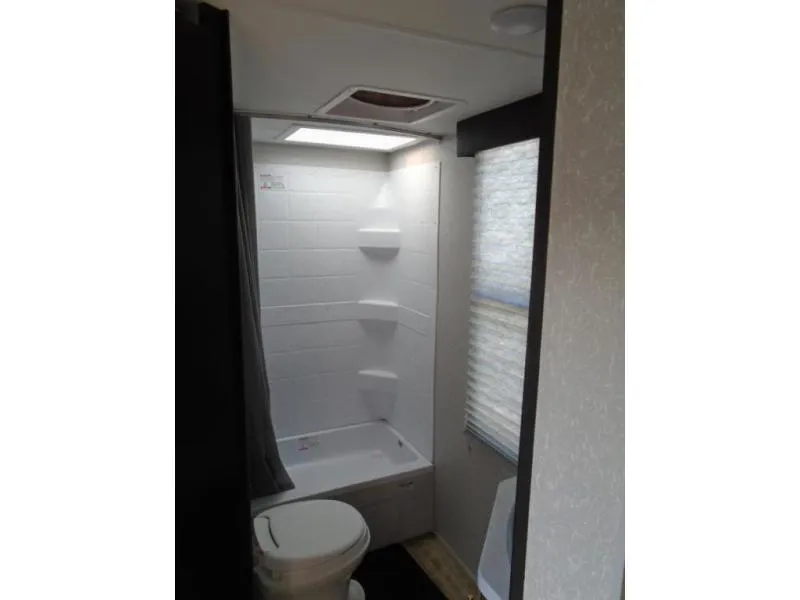 used Travel Trailers Forest River Cherokee for sale, in Decatur, IN Thumbnail 25