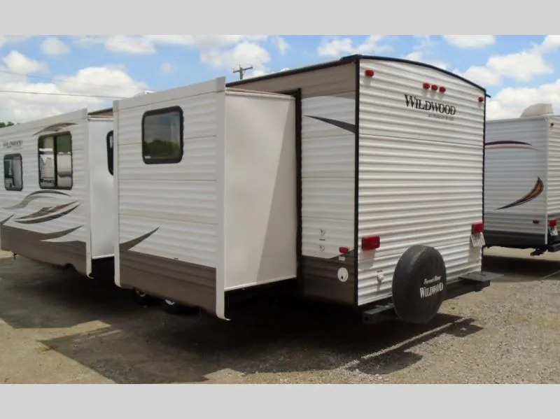 used Travel Trailers Forest River Wildwood for sale, in Decatur, IN Thumbnail 4