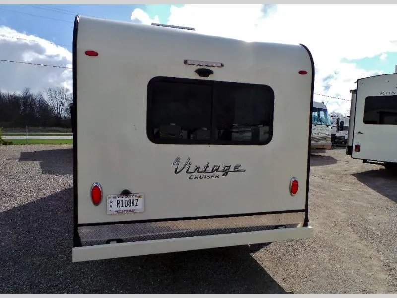 used Travel Trailers Gulf Stream Vintage Cruiser for sale, in Decatur, IN Thumbnail 4