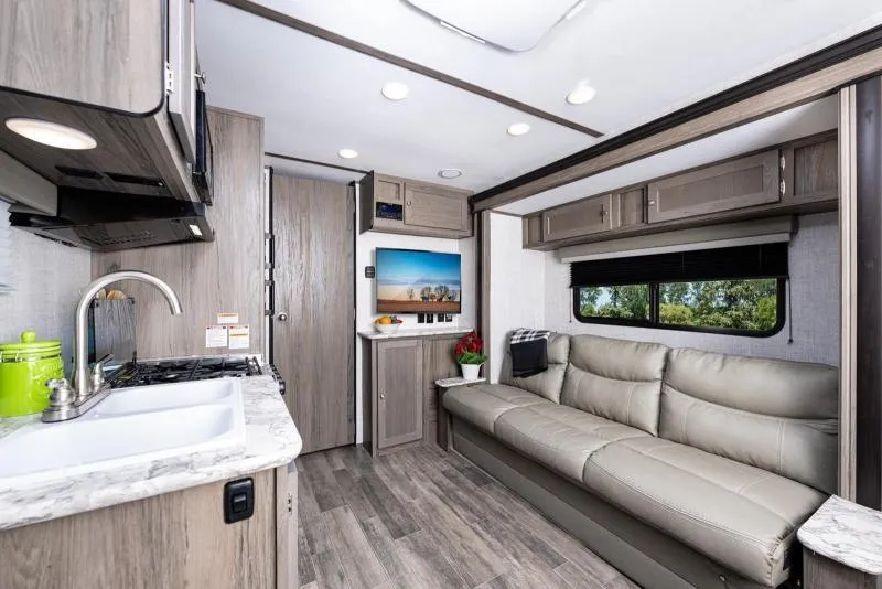 new Travel Trailers Gulf Stream Envision SVT for sale, in Decatur, IN Thumbnail 9