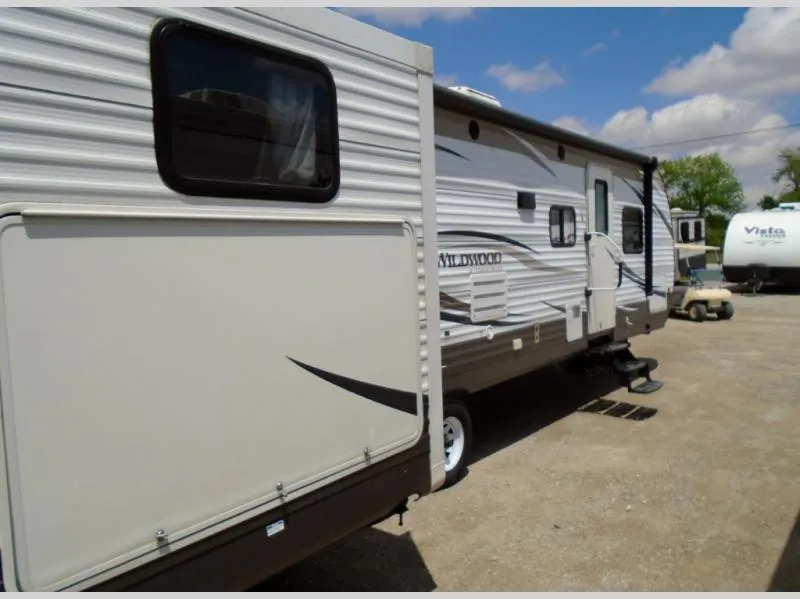 used Travel Trailers Forest River Wildwood for sale, in Decatur, IN Thumbnail 5
