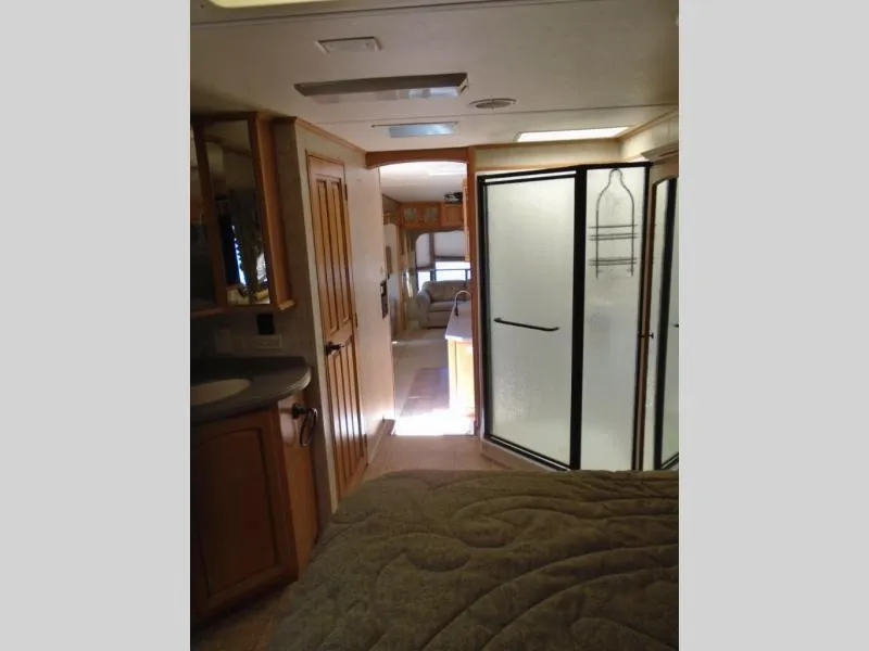 used Fifth Wheel Trailers Keystone RV Cambridge for sale, in Decatur, IN Thumbnail 36
